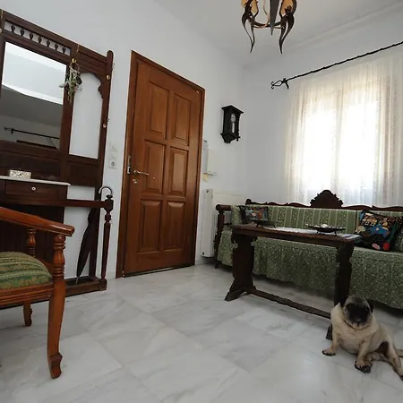 Villa Lagadia *